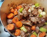 Foto del paso 7 de la receta: Guisado de res con cerveza Stout bajo en carbohidratos