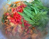 A picture of step 3 of Chicken & Shrimp Miki Bihon Guisado.