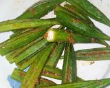 A picture of step 4 of Indian Style Stuffed Okra.