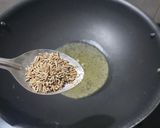 A picture of step 3 of Dal Palak.