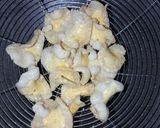 Foto langkah ke 6 dari resep Kerupuk telur asin.