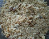 A picture of step 8 of Rava laddu.
