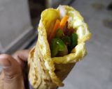 ডিমের রোল (Egg roll recipe in Bengali) রেসিপির ধাপ 7 ছবি