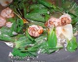 Foto langkah ke 4 dari resep Kwetiau Siram Udang.