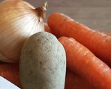 Une image de l'étape 1 de Soupe carottes coriandre.