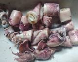 Foto langkah ke 1 dari resep Oseng Cumi Asin Pete.