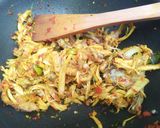 Foto langkah ke 4 dari resep Ayam Suwir Bumbu Bali.