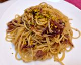 Foto del paso 1 de la receta: Espaguetis con chalotas caramelizadas y pistachos