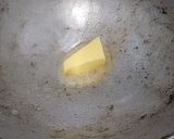 A picture of step 1 of Butter cheese pav bhaji.
