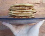 A picture of step 6 of Banana Pancakes.