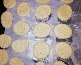 عکس مرحله 5 از دستور بیسکوییت ترد نمکی (کراکر) 🧂🍪