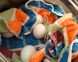 Foto del paso 2 de la receta: Huevos duros decorados 🐣 Huevos de Pascua 🐰