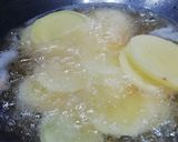 A picture of step 3 of Stuffed Potato Fritters Chaat.