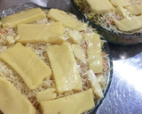 Foto langkah ke 7 dari resep Beef Burger with Dynamite Sauce Mozaru (baked rice).