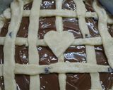 Foto del paso 4 de la receta: Pastafrola de dulce de leche y chispas