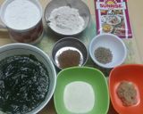 A picture of step 2 of Palak Masala Puri.