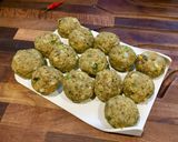 A picture of step 4 of Emperor Cakes with Kachchi Kairi Relish.