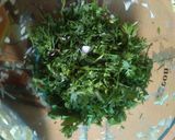 लेमन कोरिअंडर सूप (lemon coriander soup recipe in marathi) रेसिपी स्टेप 1 फोटो 