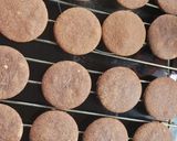 Foto del paso 1 de la receta: Alfajores sin harinas refinadas 🍫♡