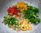 A picture of step 4 of White butter vegetable fried rice.