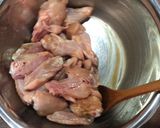 Foto langkah ke 2 dari resep Ayam Goreng Bawang Putih.