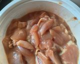 รูปขั้นตอนการทำที่ 1 ของ ข้าวแดงหน้าไก่