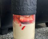 A picture of step 2 of Strawberry smoothie | dairy-free.