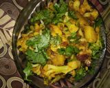 गोभी बेसन की सब्जी (gobi besan ki sabzi recipe in Hindi) रेसिपी चरण 3 फोटो