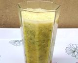 A picture of step 4 of Zesty Cucumber Juice.