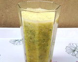 A picture of step 4 of Zesty Cucumber Juice.