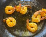A picture of step 3 of Bandhakopi’r Ghonto Chingri diye (Cabbage Ghonto with prawns).