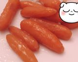 A picture of step 4 of Caramelized baby carrots.