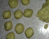 صورة لخطوة 2 من وصفة غريبية المعمول بالمكسرات