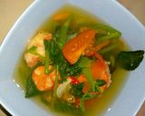 Foto langkah ke 5 dari resep Sup udang kangkung (tomyam praktis).