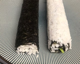 Foto del paso 9 de la receta: Maki y uramaki 🍣🍙🍚🍤🇯🇵🇯🇵🇯🇵