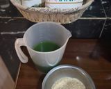 Foto langkah ke 1 dari resep Kue Lumpang Pandan.