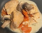 Une image de l'étape 9 de Poulet au cidre.