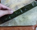 Foto langkah ke 4 dari resep Sosis Bunga Berselimut Nori.