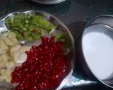 A picture of step 3 of Fruit cream.