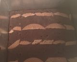Foto langkah ke 8 dari resep Brownies Kukus Bermotif resep Farah Quinn.