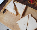 Foto del paso 3 de la receta: Sándwich de ensaladilla de atún, maíz, huevo duro y mayonesa