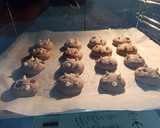 Foto del paso 4 de la receta: Cookies de chocolate 🍫 y coco 🥥 con harina de garbanzos