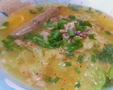 Hình bước làm 1 của món Hoành thánh lá nấu thịt chả