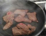 Foto del paso 5 de la receta Escalopines de añojo con salsa de vinagre balsámico