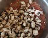 Foto del paso 3 de la receta: Salsa de champiñones y tomate para pasta
