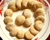 লুচি ও সাদা আলুর তরকারি(luchi o sada aloor tarkari recipe in Bengali) রেসিপি ধাপ - 2 ছবি
