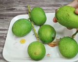 कैरीचे पोपसिकल/ Raw Mango Popsicle/ कैरीची आईस्कांडी/ Raw Mango Lolly Icecream - मराठी रेसिपी रेसिपी स्टेप 1 फोटो 