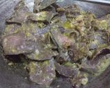 Foto langkah ke 4 dari resep Paru Bumbu Ungkep.