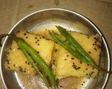 A picture of step 5 of Raswala sour sweet dhokla.