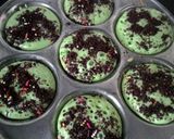 Foto langkah ke 3 dari resep Kue Cubit Hijau.